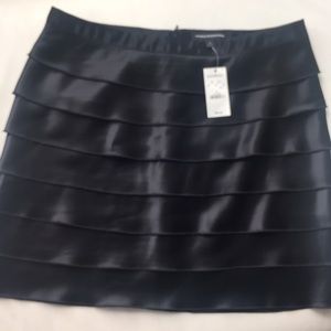 Fully lined black mini skirt